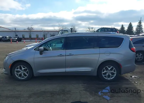 2017 Chrysler Pacifica Touring-L Plus from USA, damaged, VIN 2C4RC1EG9HR850933